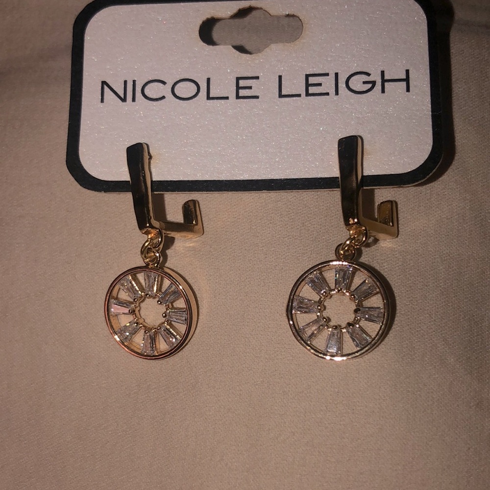 NWT NICOLE LEIGH Marlys Gold Earrings